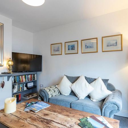 Villa Cozy Nook A Cosy 2-Bed House In Oakham Rutland Extérieur photo